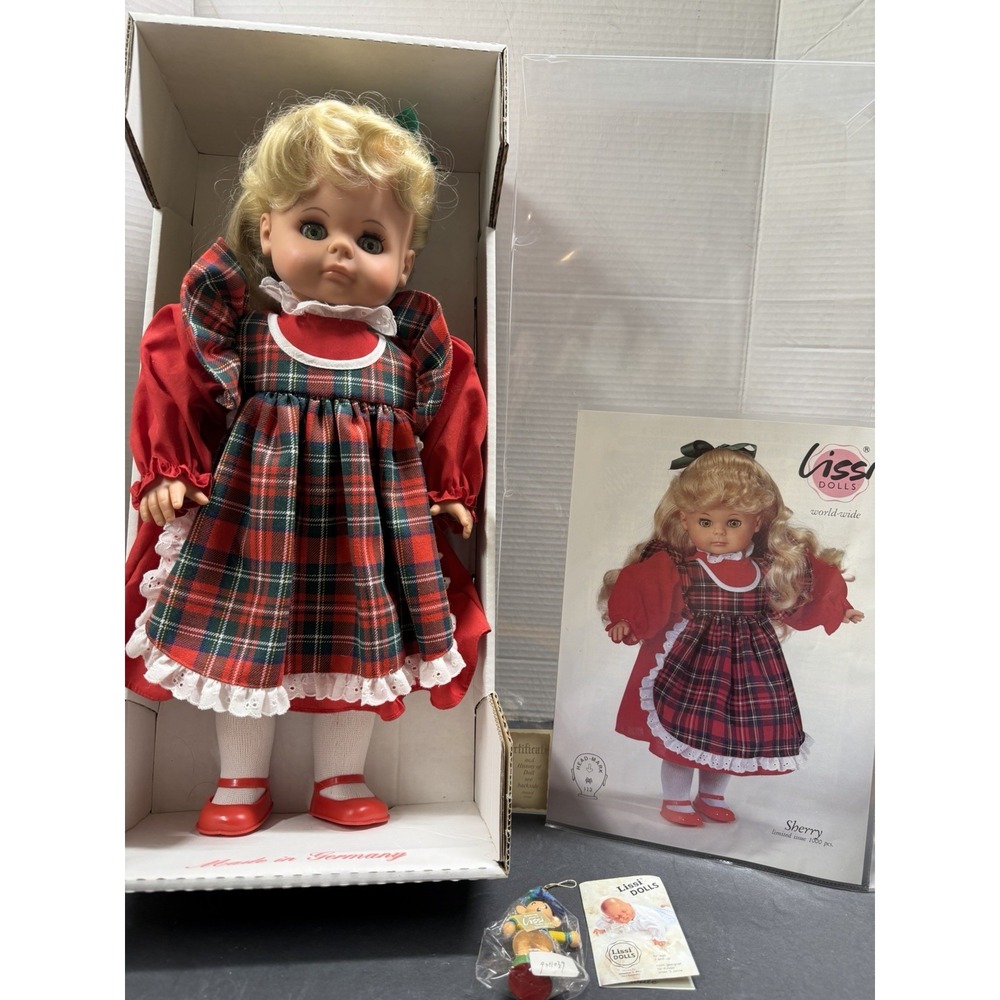 SIGNED BY MAKER ANNELIESE BATZ LISSI DOLL  SHERRY IN BOX COA   1992 READ/PHOTOS